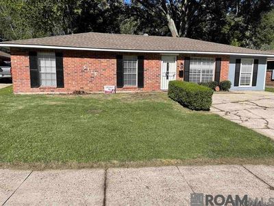 5115 Woodlawn Ave