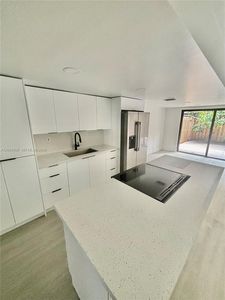 8010 NW 27th Pl #8010