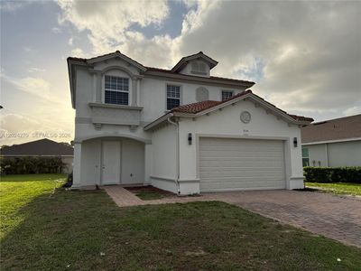 9135 Leatherwood Loop