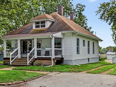 1010 W 2nd St