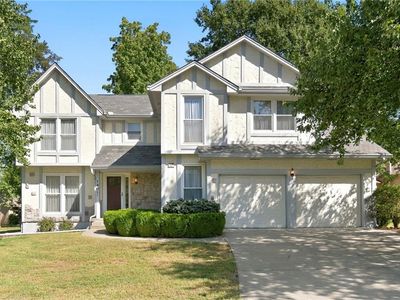1401 NW Fox Ridge Dr