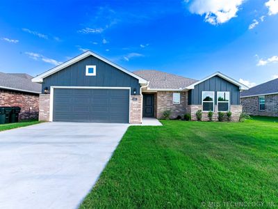2421 W Main St