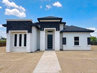 739 Las Colinas Cir