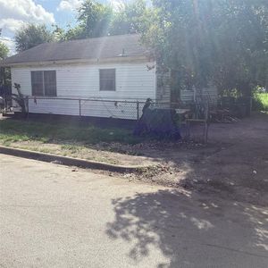3450 Drew St