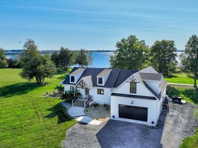 29629 Ferry Point Dr
