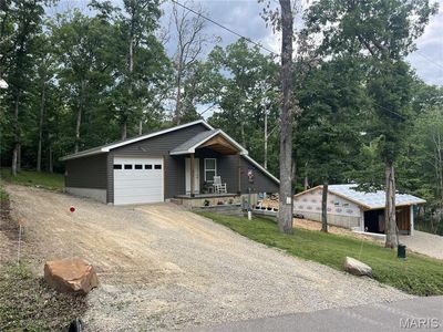 9221 Mohican Dr