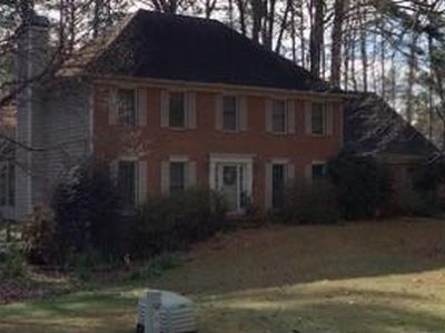 11205 Wilshire Chase Dr