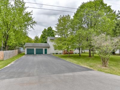 2915 NORTHWESTERN AVE