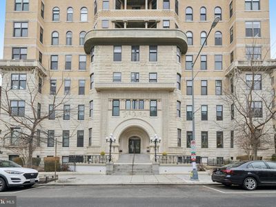 1615 Q St NW APT 810