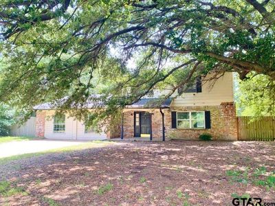 733 Country Rd #1203