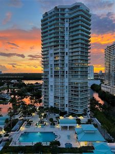 16400 Collins Ave APT 1545