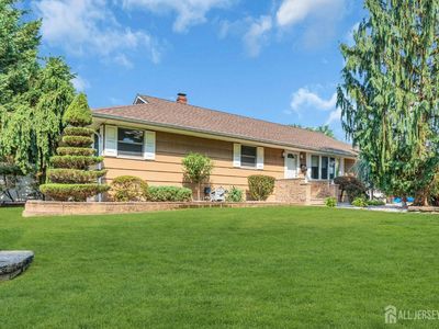 77 Michael Rd