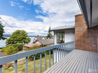 5046 NW Lakeness Road