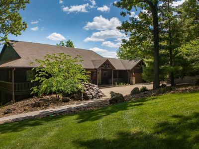 23180 Lake Ridge Dr