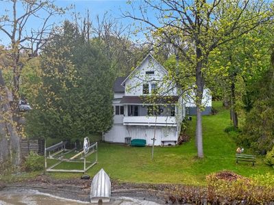 5139 W Lake Rd