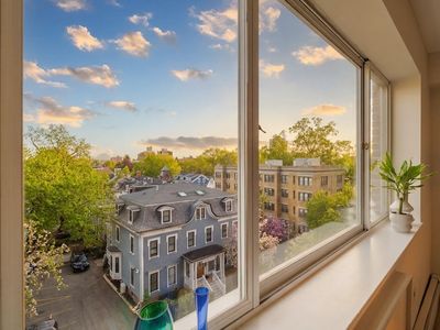 287 Harvard St APT 60