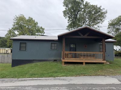 Property at 105 7th St, Marlinton, WV