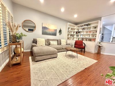 117 N Via Colinas