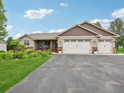 106 Prairie Grass Dr