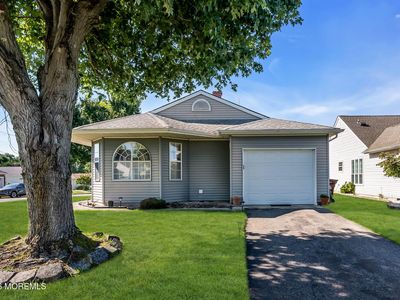 18 Prince Charles Drive