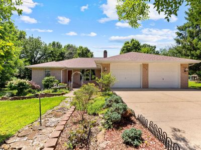 908 Baffy Dr