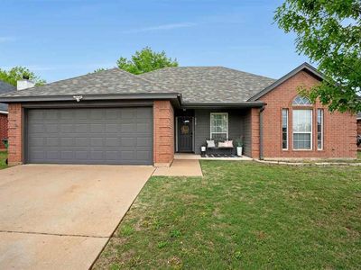 512 Callie Ln