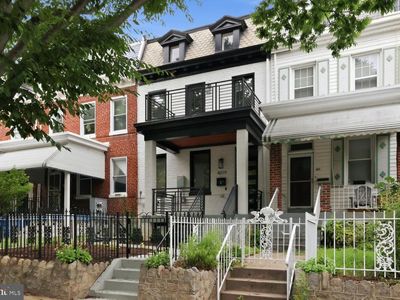 4019 Illinois Ave NW Floor 2