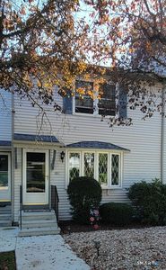 20 Wolf Hill Road #10C