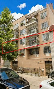 729 40th St #2F