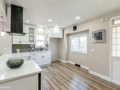 3928 North 52nd STREET