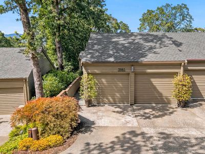 3981 SW Fairhaven Ct