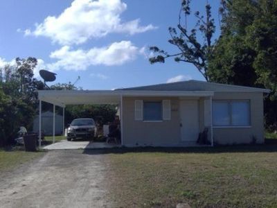 1002 Adams Ave