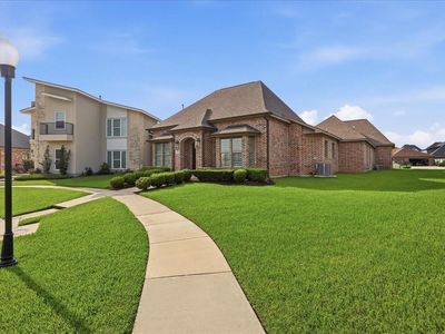 7716 Pond Cir