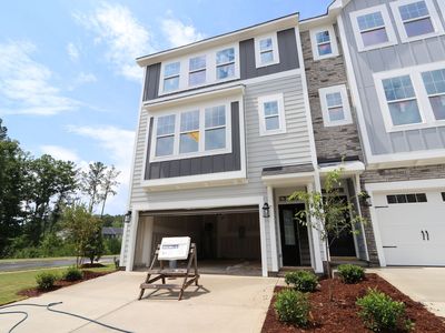 2005 Lambert Rd