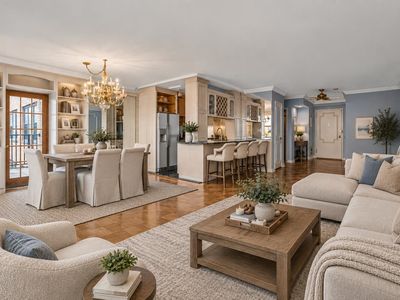 201 Saint Paul Ave #6T