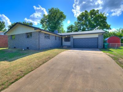 784 N Moccasin Pl