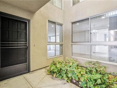 5301 Balboa Blvd UNIT L11
