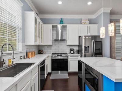 3103 Clearview Cir
