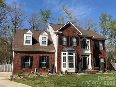 3047 Pinewood Hill Dr