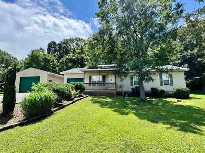 44 Sara Cir