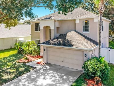 513 WINDING HOLLOW AVENUE