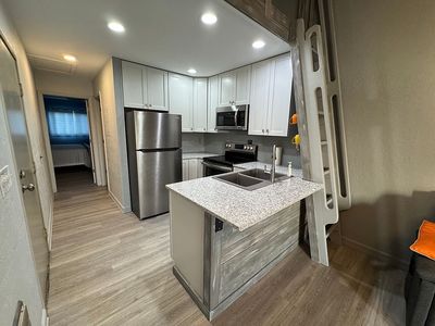 6458 N Harris Harbor Dr