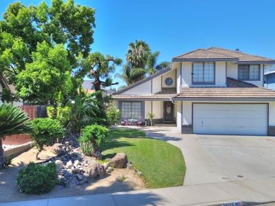 2605 River Creek Dr