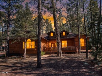 7048 Moon Creek Cir