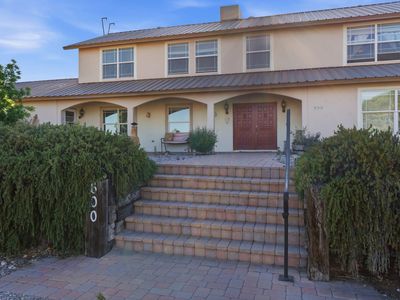 600 Skyline Dr