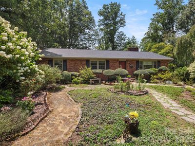 340 Sycamore Dr