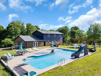 2072 McMahan Hollow Rd