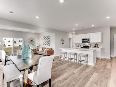 901 Greenlawn Ave W