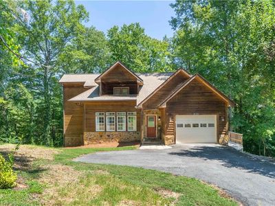 833 E Country Club Rd