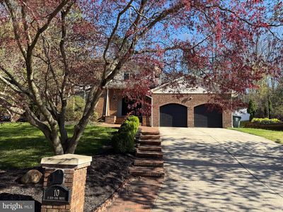 10 E Red Oak Dr